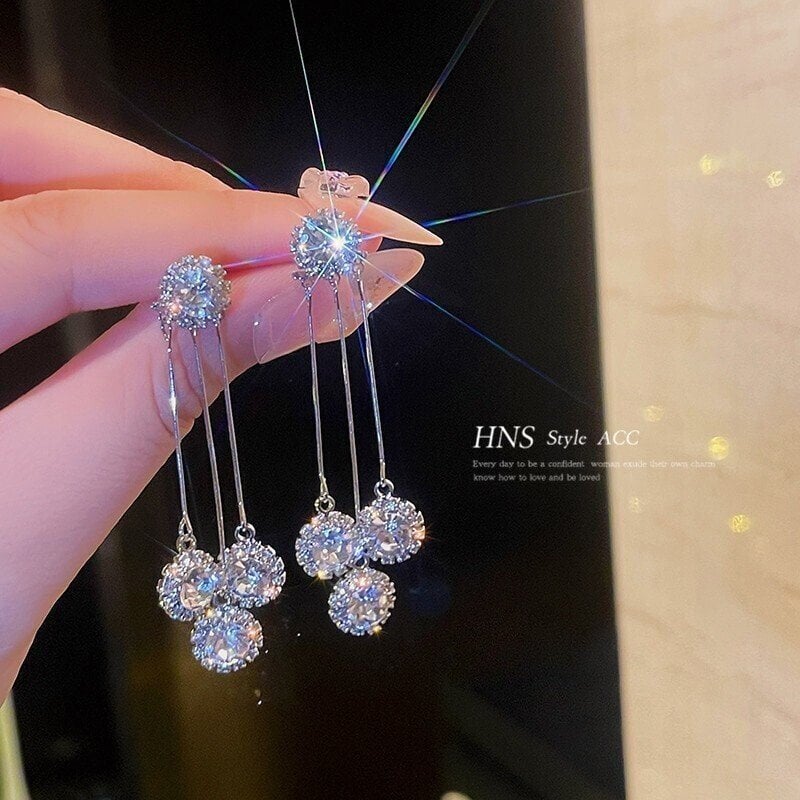 🔥2026 New Arrival ＆ Hot Sale ＆ 50％ Off🔥Zircon Round Petal Earrings – Hypoallergenic, Real Gold Plated & Dazzling Diamond Sparkle 💛