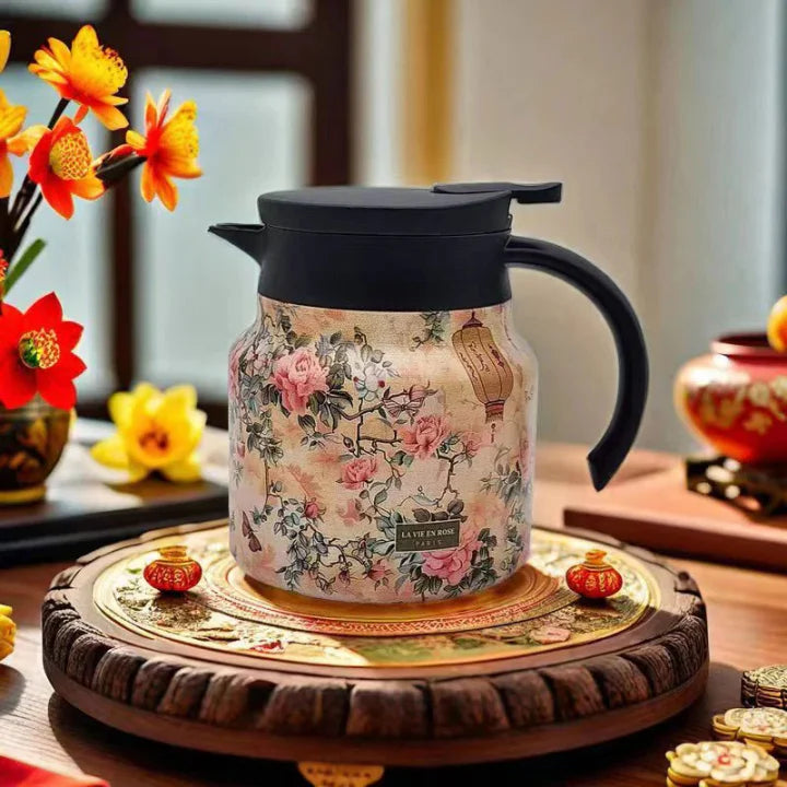 ⏰Insulated Teapot with Strainer – Brew whole leaf tea freely – Stays hot for hours, pours perfectly – your quiet moment companion 🍂☕