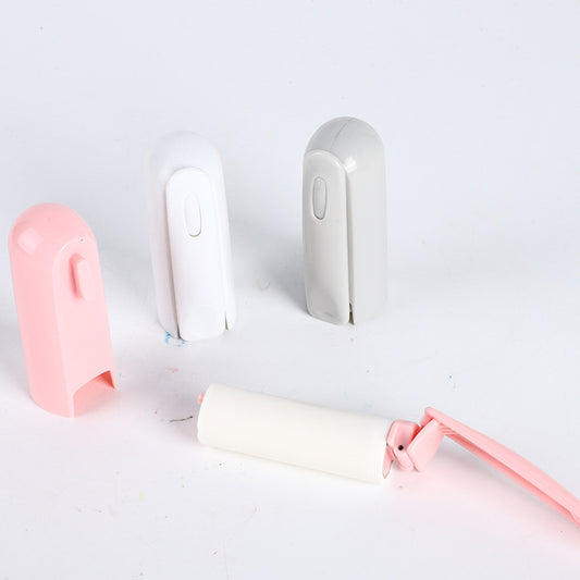 Mini Portable Lint Roller Removes pet hair, clothing fibres and bedding fluff. Can be torn diagonally for multiple uses.