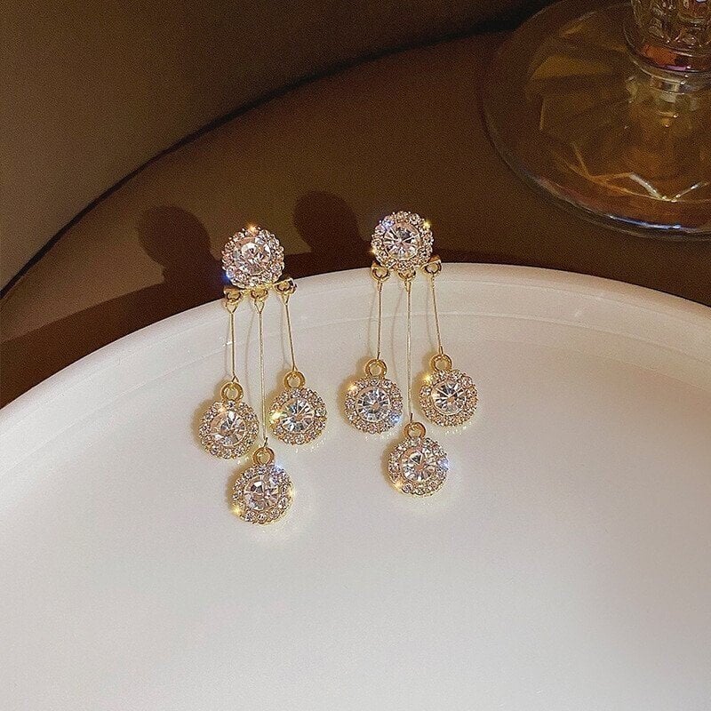 🔥2026 New Arrival ＆ Hot Sale ＆ 50％ Off🔥Zircon Round Petal Earrings – Hypoallergenic, Real Gold Plated & Dazzling Diamond Sparkle 💛