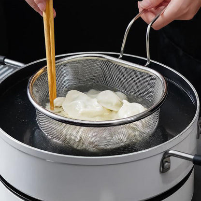 🪴🫙 50% OFF! Handheld Stainless Steel Sieve – Fine & Coarse Mesh, Ergonomic Handle, Rust-Resistant