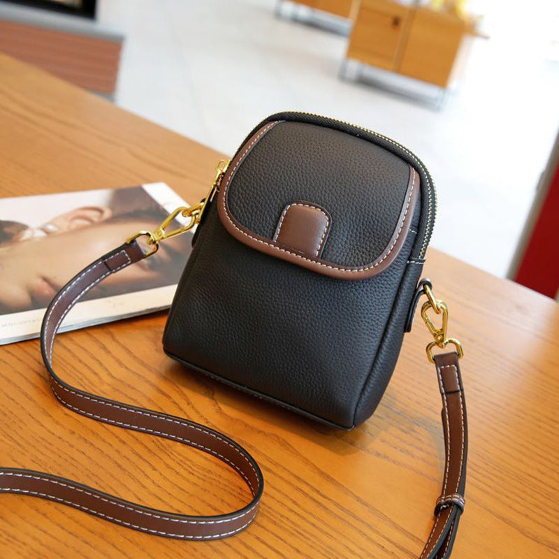 Women's Classic Crossbody Bag with Double-Layer Zipper Closure