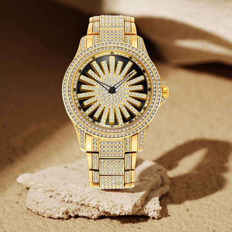 🔥Men's Iced-Out Watch with Rotating Dial – Sparkling Crystals, Precise Quartz & Butterfly Clasp✨