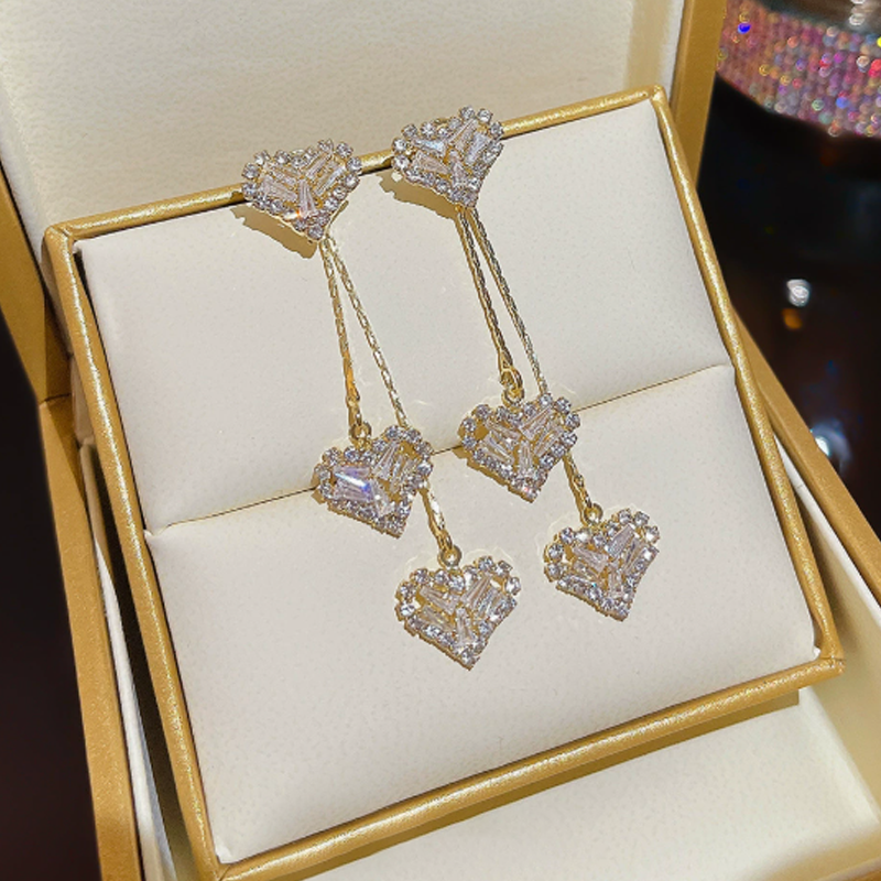 ✨Romantic Long Chain Heart Drop Earrings