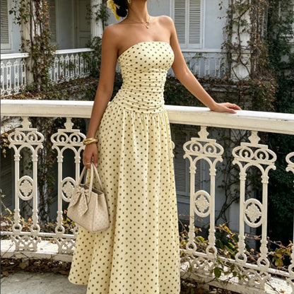 ✨ Women's Polka Dot Strapless Dress - Elegant Vacation Essential! ✨