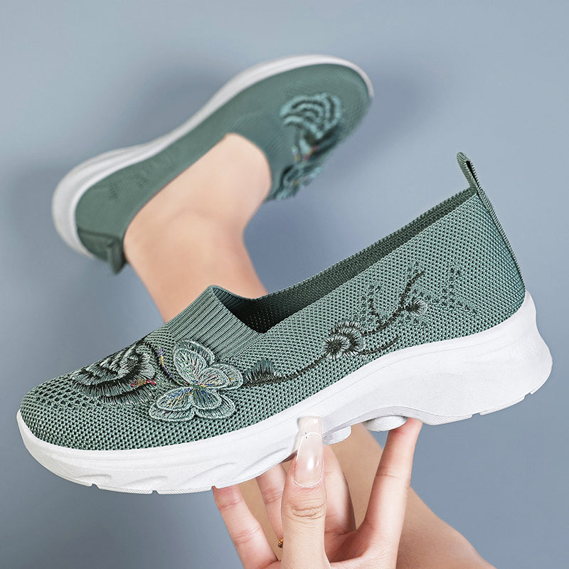 Women's Breathable Flyknit Slip-On Shoes
