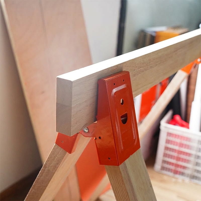 Heavy-Duty Sawhorse Bracket with Down Clamp