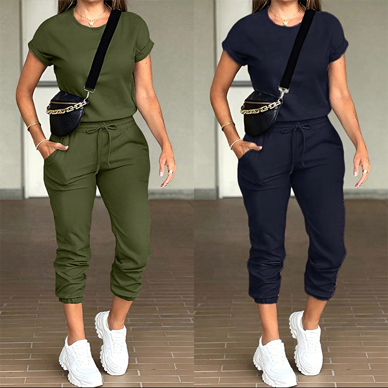 Women’s Comfortable Tracksuit with Pockets
