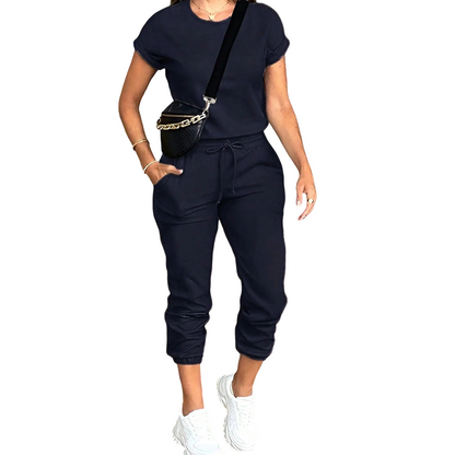 Women’s Comfortable Tracksuit with Pockets