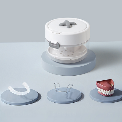 🔥 All-in-One Retainer Storage Case