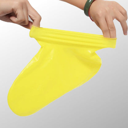 ⏰Waterproof Rain Shoe Cover – Non-slip sole & easy on/off – Reusable, perfect for wet weather or muddy walks – fits most shoes, keeps feet dry🌧️