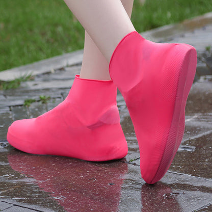⏰Waterproof Rain Shoe Cover – Non-slip sole & easy on/off – Reusable, perfect for wet weather or muddy walks – fits most shoes, keeps feet dry🌧️