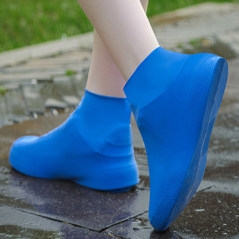 ⏰Waterproof Rain Shoe Cover – Non-slip sole & easy on/off – Reusable, perfect for wet weather or muddy walks – fits most shoes, keeps feet dry🌧️