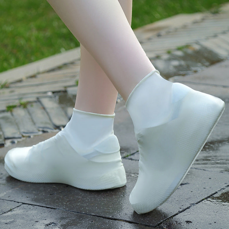 ⏰Waterproof Rain Shoe Cover – Non-slip sole & easy on/off – Reusable, perfect for wet weather or muddy walks – fits most shoes, keeps feet dry🌧️