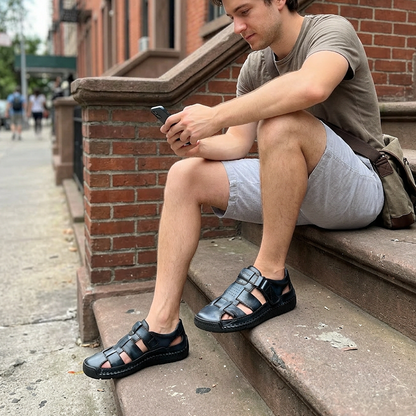🌊 Breathable Outdoor Sandals for Men — Dry Fast, Grip Well, Explore Everywhere