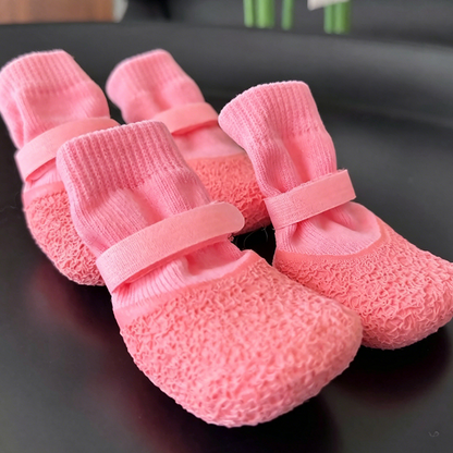🥳2026 HOT SALE🥳💞50K+ SOLD!🐶🛡️ 50% OFF! Anti‑Slip Waterproof Pet Shoes – Rubber sole, adjustable strap. Protects paws from rain, mud & sharp ground. 👟✨