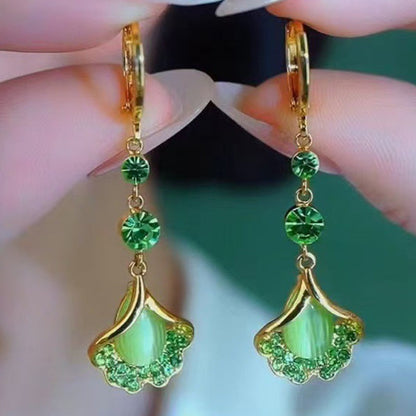 Elegant Ginkgo Leaf Tassel Earrings
