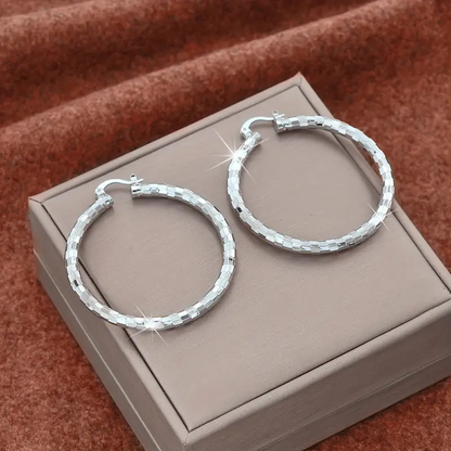 Women’s Minimalist Textured Hoop Earrings Statement Round Jewelry