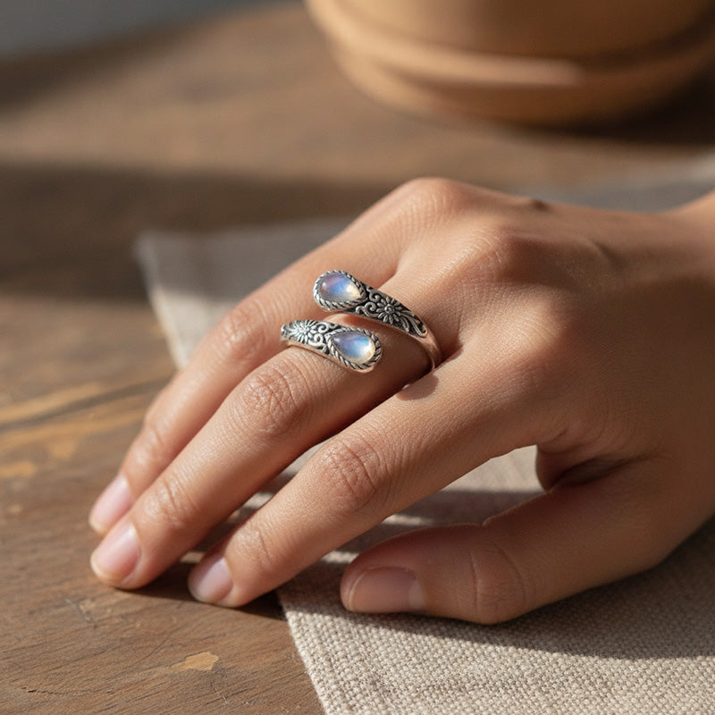 Vintage Adjustable Open Ring with Teardrop Glowing Zircon