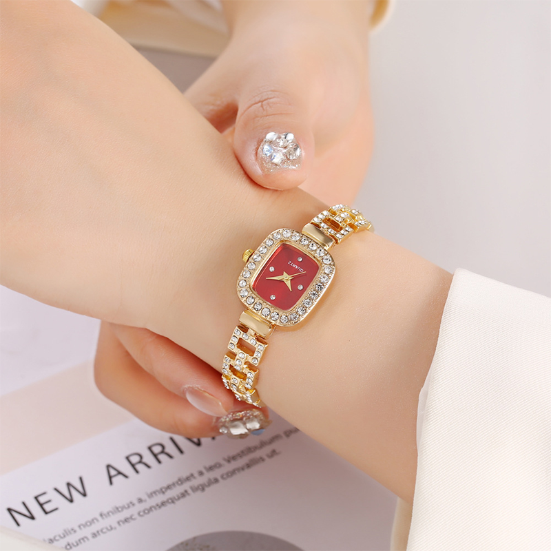 Women Drawstring Bracelet Watch Square Quartz