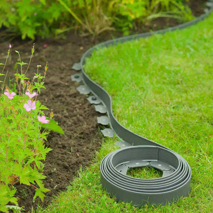 Garden Edging Roll 10m with 30 Pegs 🏡 Roll It Out, Peg It Down – Neat Borders in Minutes ✨