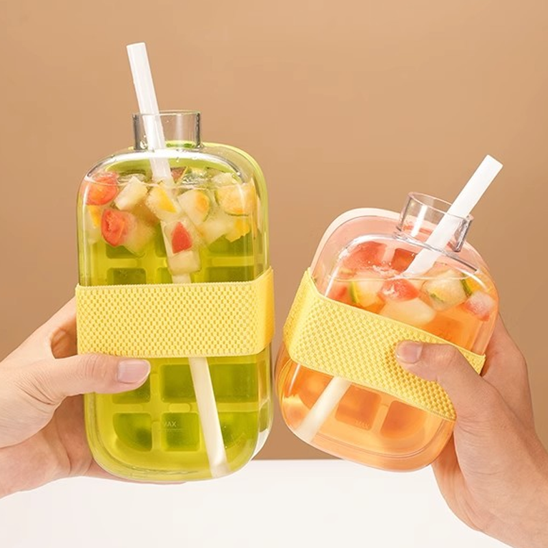 2-in-1 Ice Cube Maker Water Bottle