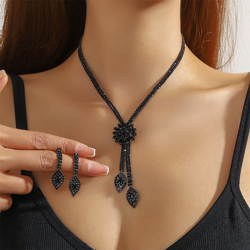 Women's Zircon Flower Necklace Earrings Set