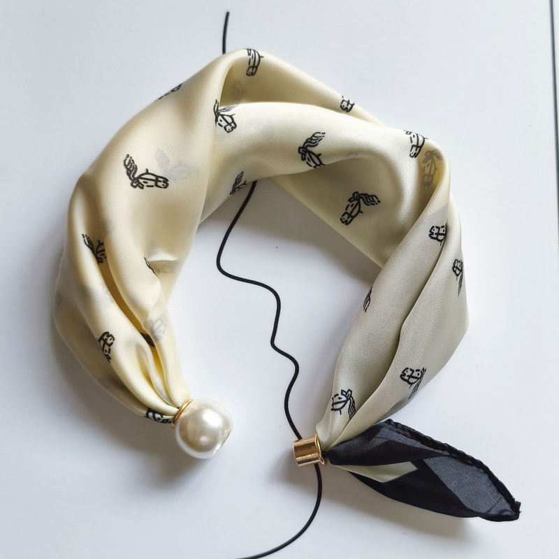 No-Tie Magnetic Pearl Clasp Soft Scarf
