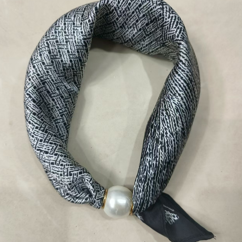 No-Tie Magnetic Pearl Clasp Soft Scarf