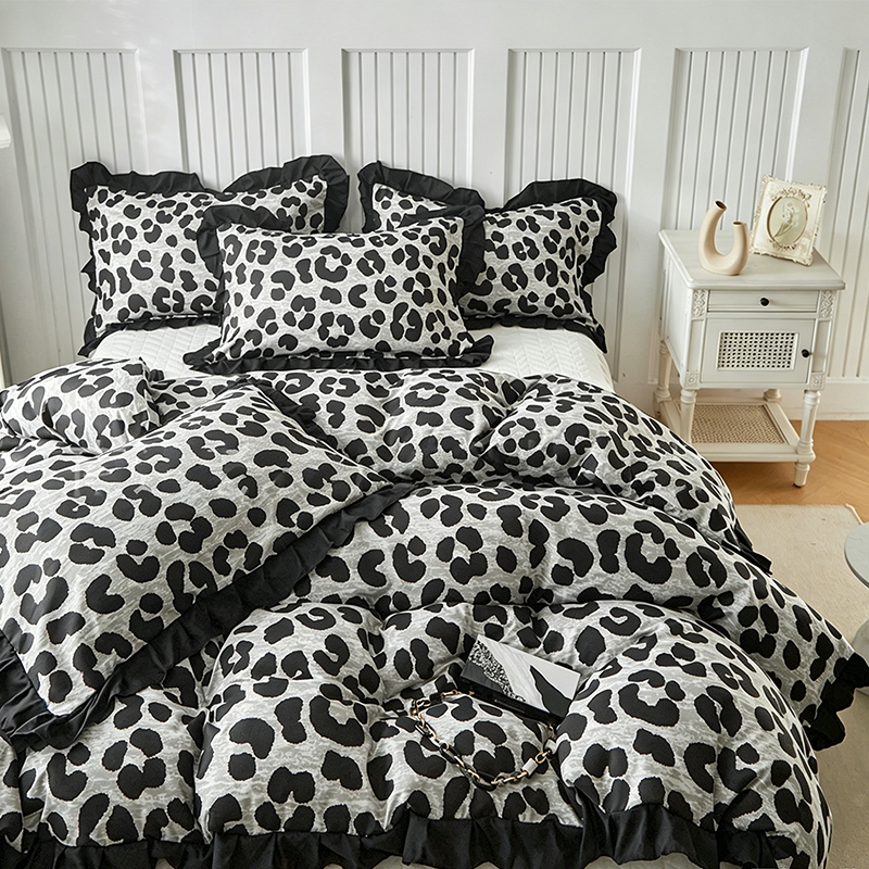 Leopard Print Ruffled Duvet Cover Set
