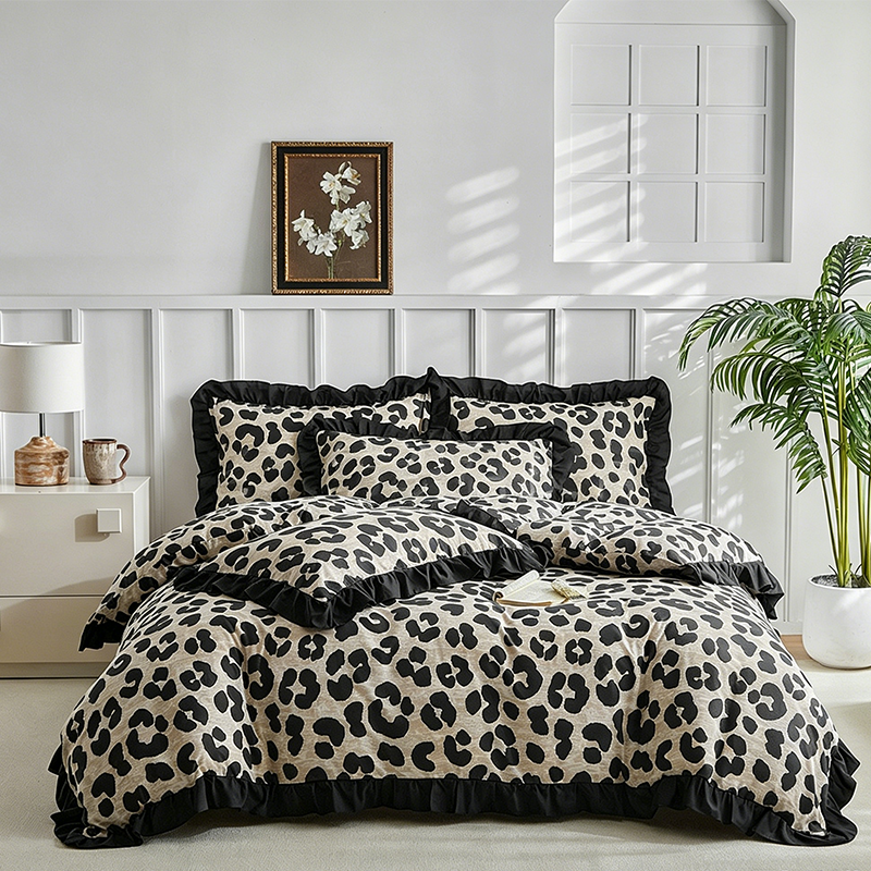 Leopard Print Ruffled Duvet Cover Set