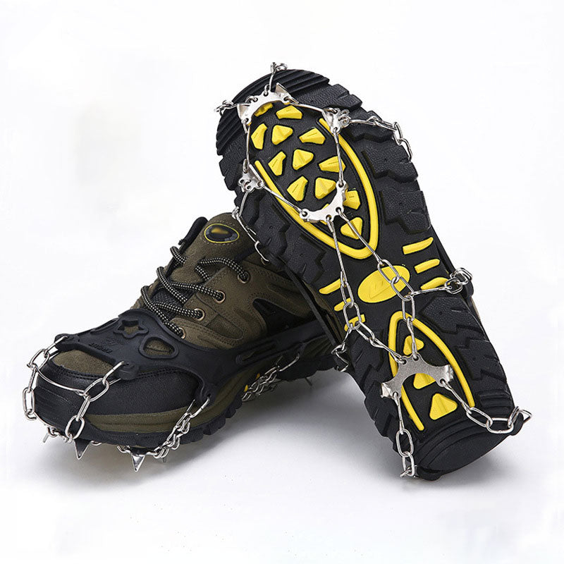 ❄️ Anti-Slip Crampons – Grippy, stretch-fit & portable ✨