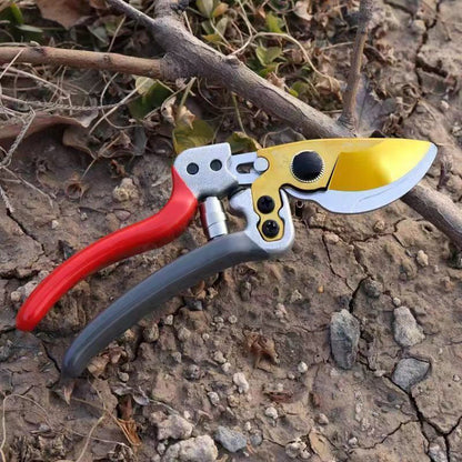 🥳HOT SALE🥳💞50K+ SOLD! Pruning Shears – From £12.99! SK5 edge, rubberized grip & 30/50mm capacity. Clean cuts – grab yours! ✅